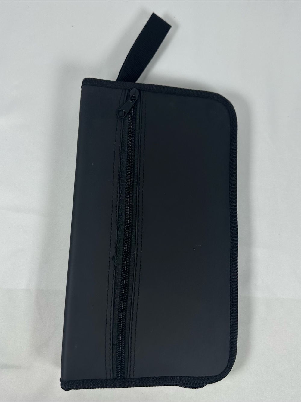 Bullet Line DVD/CD Black Zipper Travel Organizer/Storage Pouch. 12 Sleeves/Pages